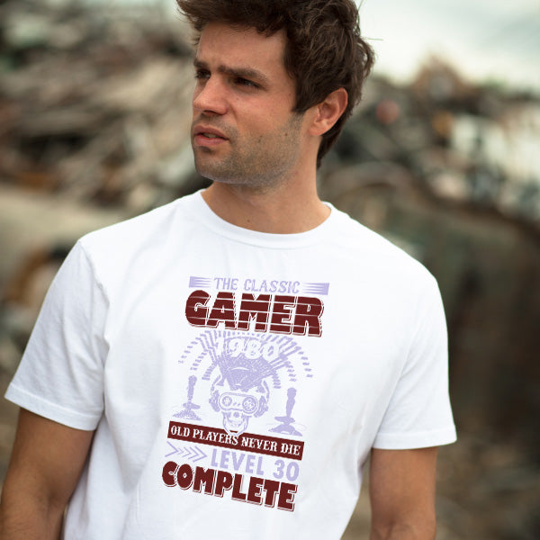 Classic Gamer T-Shirt - "Old Players Never Die" | Premium Apparel